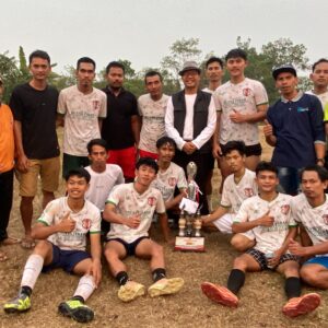 Liga Oplosan Sindangheula Berakhir, Elang Sakti Raih Juara Pertama, Kades Apresiasi!